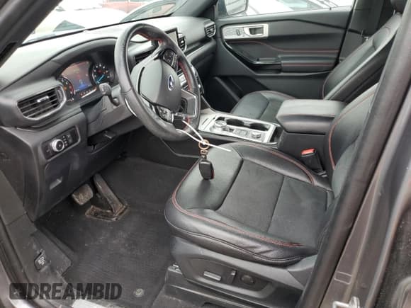 ✅ 2022 Ford Explorer ST-Line • VIN: 1FMSK8KH6NGC46663 • Lot: 46060605. Listed on Copart with 41,304 mi. Free auction sales archive from the USA and detailed vehicle history report at DreamBid. Image 7.