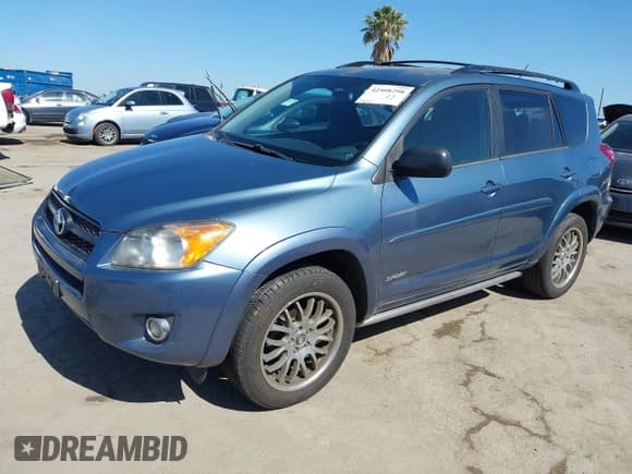 ✅ 2012 Toyota RAV4 Sport • VIN: 2T3WF4DVXCW137159 • Лот: 42508298. Опубликован ранее на IAAI с пробегом 71 832 миль. Бесплатный доступ к архиву аукционных продаж из США и подробный отчёт об истории автомобиля на DreamBid. Изображение 18.