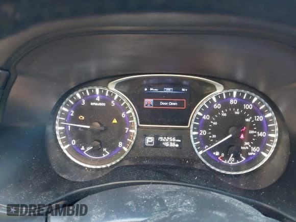 ✅ 2014 Infiniti QX60 • VIN: 5N1AL0MM0EC504851 • Lot: 43793539. Wystawiony na IAAI z przebiegiem 196 000 mil. Bezpłatny archiwum sprzedaży aukcyjnych z USA i szczegółowy raport historii pojazdu na DreamBid. Zdjęcie 7.