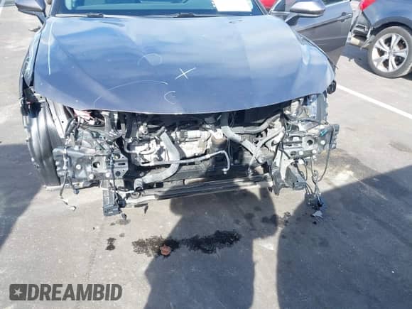 2023 Toyota Camry LE z VIN 4T1C11AK0PU822103, wystawiony jako IAAI lot #43244981 z przebiegiem 43 778 mil mil oraz . Historia ofert i sprzedaży dostępna na DreamBid. Obrazek 6.