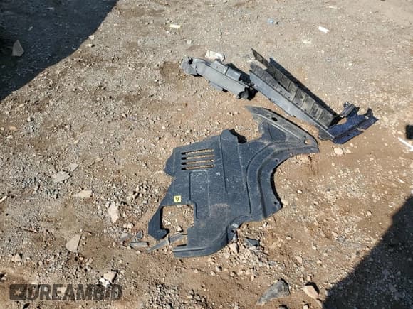 ✅ 2023 Hyundai Kona Limited • VIN: KM8K5CA33PU984926 • Лот: 53101044. Опубликован ранее на Copart с пробегом 2 449 миль. Бесплатный доступ к архиву аукционных продаж из США и подробный отчёт об истории автомобиля на DreamBid. Изображение 13.