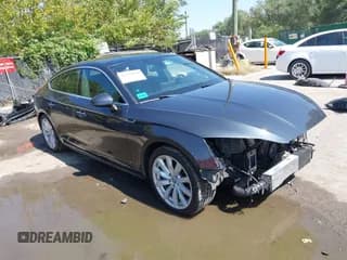 ✅ 2018 Audi A5 Sportback Premium Plus • VIN: WAUBNCF52JA078867 • Lot: 43198820. Wystawiony na IAAI z przebiegiem 115 138 mil. Bezpłatny archiwum sprzedaży aukcyjnych z USA i szczegółowy raport historii pojazdu na DreamBid. Zdjęcie 1.