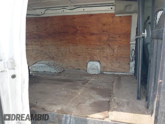 ✅ 2003 Ford Econoline Cargo • VIN: 1FTSE34L73HA39982 • Lot: 42081487. Listed on IAAI with 350,687 mi. Free auction sales archive from the USA and detailed vehicle history report at DreamBid. Image 8.