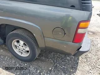 ✅ 2002 Chevrolet Suburban LT • VIN: 1GNFK16Z52J310536 • Лот: 42681583. Опубликован ранее на IAAI с пробегом 197 076 миль. Бесплатный доступ к архиву аукционных продаж из США и подробный отчёт об истории автомобиля на DreamBid. Изображение 6.
