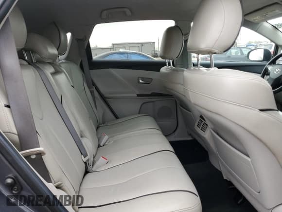 ✅ 2011 Toyota Venza • VIN: 4T3BA3BB9BU022227 • Lot: 87371365. Wystawiony na Copart z przebiegiem 171 014 mil. Bezpłatny archiwum sprzedaży aukcyjnych z USA i szczegółowy raport historii pojazdu na DreamBid. Zdjęcie 11.