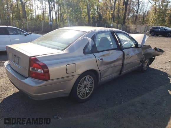 ✅ 2003 Volvo S80 2.9L • VIN: YV1TS92D031307043 • Lot: 75656184. Wystawiony na Copart z przebiegiem 169 080 mil. Bezpłatny archiwum sprzedaży aukcyjnych z USA i szczegółowy raport historii pojazdu na DreamBid. Zdjęcie 3.