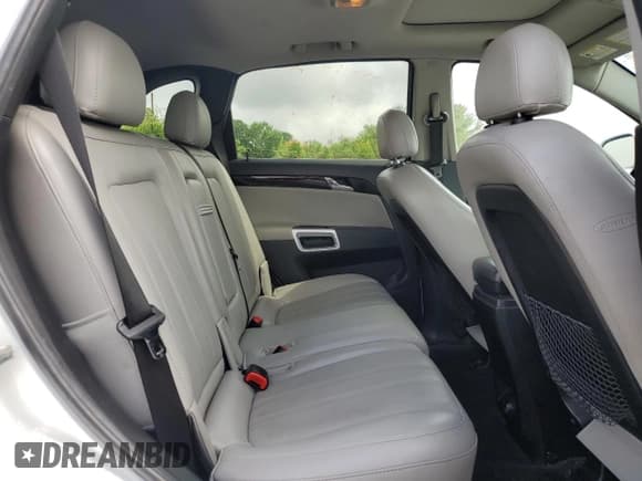 ✅ 2013 Chevrolet Captiva Sport LTZ • VIN: 3GNAL4EKXDS597984 • Lot: 57076165. Wystawiony na Copart z przebiegiem 151 690 mil. Bezpłatny archiwum sprzedaży aukcyjnych z USA i szczegółowy raport historii pojazdu na DreamBid. Zdjęcie 10.