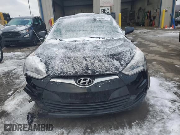 ✅ 2013 Hyundai Veloster w/Black Int • VIN: KMHTC6AD6DU087342 • Lot: 87000014. Listed on Copart with 121,700 mi. Free auction sales archive from the USA and detailed vehicle history report at DreamBid. Image 5.