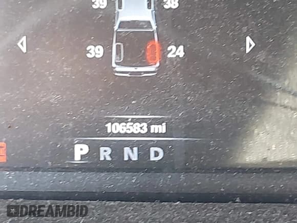 ✅ 2019 Ram 1500 Warlock • VIN: 1C6RR6GTXKS732022 • Lot: 42284479. Wystawiony na IAAI z przebiegiem 106 583 mil. Bezpłatny archiwum sprzedaży aukcyjnych z USA i szczegółowy raport historii pojazdu na DreamBid. Zdjęcie 15.