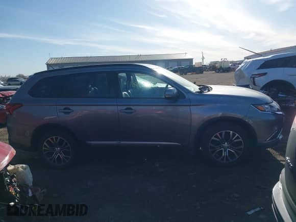 2016 Mitsubishi Outlander SE с VIN JA4AZ3A34GZ054857, выставлен на аукционе IAAI как лот 41821386 с пробегом 84 622 миль миль и . История ставок и продаж доступна на DreamBid. Изображение 13.
