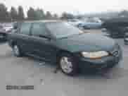 2001 Honda Accord EX с VIN 1HGCG16511A010339, выставлен на аукционе IAAI как лот 43588476 с пробегом 270 132 миль миль и . История ставок и продаж доступна на DreamBid. Изображение 1.