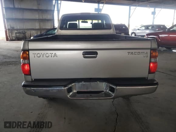 ✅ 2001 Toyota Tacoma PreRunner • VIN: 5TESN92N61Z861482 • Lot: 91658995. Wystawiony na Copart z przebiegiem 129 895 mil. Bezpłatny archiwum sprzedaży aukcyjnych z USA i szczegółowy raport historii pojazdu na DreamBid. Zdjęcie 6.