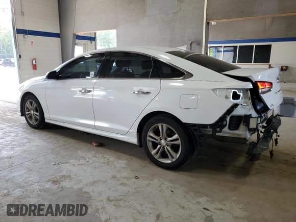 ✅ 2018 Hyundai Sonata Limited • VIN: 5NPE34AF2JH652419 • Лот: 68122695. Опубликован ранее на Copart с пробегом 84 223 миль. Бесплатный доступ к архиву аукционных продаж из США и подробный отчёт об истории автомобиля на DreamBid. Изображение 2.