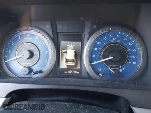 ✅ 2017 Toyota Sienna XLE Premium • VIN: 5TDYZ3DCXHS856171 • Lot: 43298145. Listed on IAAI with 165,730 mi. Free auction sales archive from the USA and detailed vehicle history report at DreamBid. Image 7.