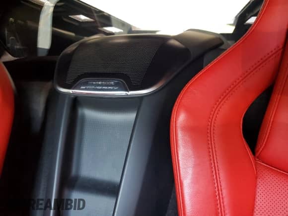 2025 Chevrolet Corvette 2LT с VIN 1G1YB2D46S5102052, выставлен на аукционе Copart как лот 80529535 с пробегом 9 960 миль миль и Списание • Salvage title. История ставок и продаж доступна на DreamBid. Изображение 10.