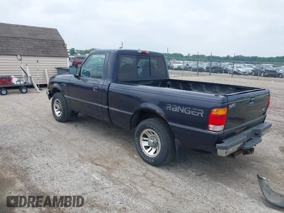 ✅ 1999 Ford Ranger XL • VIN: 1FTYR10V0XUA44853 • Lot: 42424209. Wystawiony na IAAI z przebiegiem 203 083 mil. Bezpłatny archiwum sprzedaży aukcyjnych z USA i szczegółowy raport historii pojazdu na DreamBid. Zdjęcie 3.