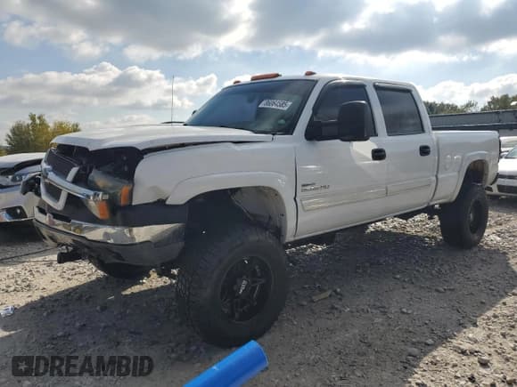 ✅ 2004 Chevrolet Silverado 2500HD LS • VIN: 1GCHK23164F131661 • Лот: 86064585. Опубликован ранее на Copart с пробегом 245 893 миль. Бесплатный доступ к архиву аукционных продаж из США и подробный отчёт об истории автомобиля на DreamBid. Изображение 1.