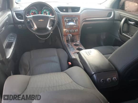 2014 Chevrolet Traverse LT z VIN 1GNKRGKD2EJ106126, wystawiony jako Copart lot #82273195 z przebiegiem 234 917 mil mil oraz Szkoda całkowita • Salvage title. Historia ofert i sprzedaży dostępna na DreamBid. Obrazek 8.