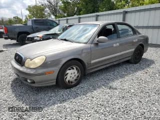 ✅ 2004 Hyundai Sonata • VIN: KMHWF25HX4A957069 • Lot: 56349275. Wystawiony na Copart z przebiegiem 184 083 mil. Bezpłatny archiwum sprzedaży aukcyjnych z USA i szczegółowy raport historii pojazdu na DreamBid. Zdjęcie 1.