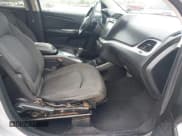 ✅ 2014 Dodge Journey SXT • VIN: 3C4PDCBB3ET308180 • Lot: 43642037. Wystawiony na IAAI z przebiegiem 177 912 mil. Bezpłatny archiwum sprzedaży aukcyjnych z USA i szczegółowy raport historii pojazdu na DreamBid. Zdjęcie 5.