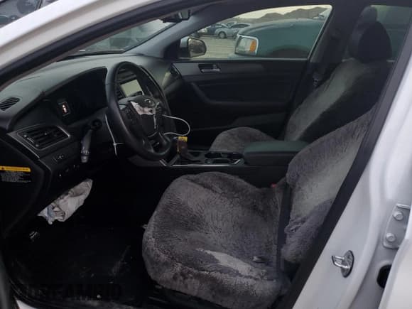 ✅ 2017 Hyundai Sonata Sport • VIN: 5NPE34AF1HH535229 • Лот: 36769823. Опубликован ранее на Copart с пробегом 76 220 миль. Бесплатный доступ к архиву аукционных продаж из США и подробный отчёт об истории автомобиля на DreamBid. Изображение 7.