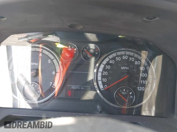 ✅ 2009 Dodge 1500 TRX • VIN: 1D3HV18P69S723596 • Lot: 41908314. Wystawiony na IAAI z przebiegiem 95 076 mil. Bezpłatny archiwum sprzedaży aukcyjnych z USA i szczegółowy raport historii pojazdu na DreamBid. Zdjęcie 7.