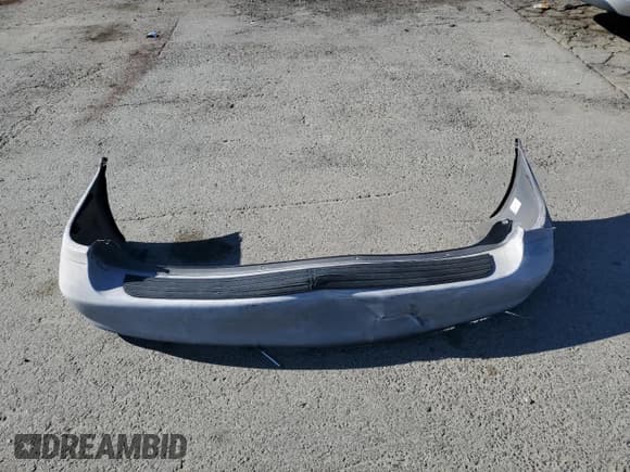 ✅ 2000 Toyota Sienna CE • VIN: 4T3ZF19C9YU222343 • Lot: 69520224. Listed on Copart with 524,710 mi. Free auction sales archive from the USA and detailed vehicle history report at DreamBid. Image 15.