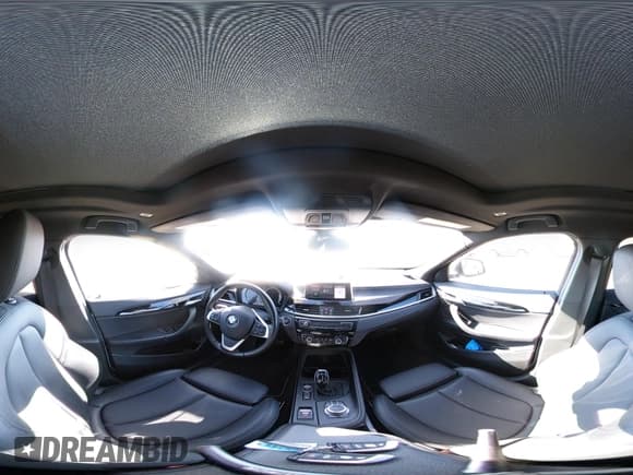 ✅ 2021 BMW X2 xDrive28i • VIN: WBXYJ1C01M5S78614 • Lot: 43366755. Wystawiony na IAAI z przebiegiem 77 687 mil. Bezpłatny archiwum sprzedaży aukcyjnych z USA i szczegółowy raport historii pojazdu na DreamBid. Zdjęcie 21.