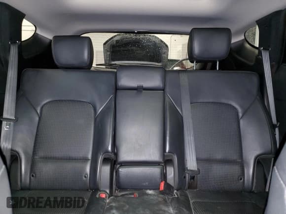 ✅ 2013 Hyundai Santa Fe Sport • VIN: 5XYZUDLA8DG006216 • Лот: 91195855. Опубликован ранее на Copart с пробегом 267 980 миль. Бесплатный доступ к архиву аукционных продаж из США и подробный отчёт об истории автомобиля на DreamBid. Изображение 10.