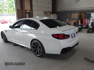 ✅ 2023 BMW M5 • VIN: WBS83CH00PCL75372 • Lot: 42670038. Wystawiony na IAAI z przebiegiem 10 614 mil. Bezpłatny archiwum sprzedaży aukcyjnych z USA i szczegółowy raport historii pojazdu na DreamBid. Zdjęcie 3.