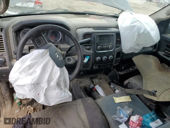 ✅ 2017 Ram 2500 Tradesman • VIN: 3C6UR5CL3HG753501 • Lot: 60242045. Wystawiony na Copart z przebiegiem Nie podano. Bezpłatny archiwum sprzedaży aukcyjnych z USA i szczegółowy raport historii pojazdu na DreamBid. Zdjęcie 8.