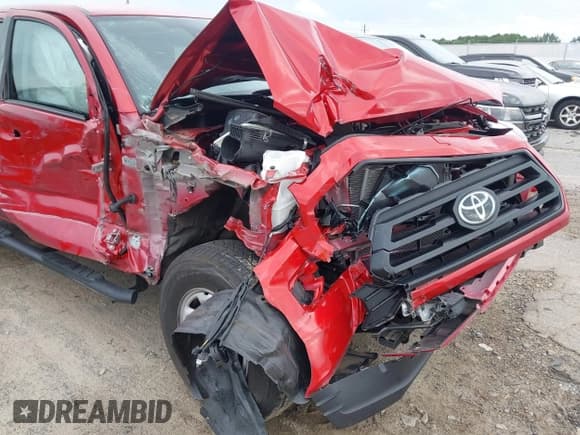 ✅ 2021 Toyota Tacoma SR • VIN: 3TYAX5GN6MT016967 • Лот: 42775625. Опубликован ранее на IAAI с пробегом 6 857 миль. Бесплатный доступ к архиву аукционных продаж из США и подробный отчёт об истории автомобиля на DreamBid. Изображение 6.