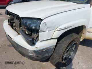 2006 Chevrolet Silverado 1500 LT1 с VIN 2GCEK13Z661295201, выставлен на аукционе IAAI как лот 43230449 с пробегом 245 861 миль миль и . История ставок и продаж доступна на DreamBid. Изображение 6.