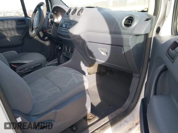 ✅ 2012 Ford Transit Connect XLT • VIN: NM0LS6BN5CT083637 • Lot: 41548714. Wystawiony na IAAI z przebiegiem 179 775 mil. Bezpłatny archiwum sprzedaży aukcyjnych z USA i szczegółowy raport historii pojazdu na DreamBid. Zdjęcie 5.