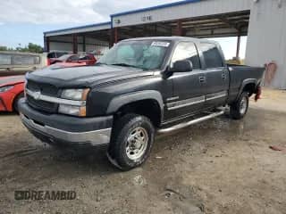 2003 Chevrolet Silverado 2500HD LS with VIN 1GCHK23U03F178676, listed as a Copart auction lot 90282235 with 320,071 mi miles and Salvage title. Bid and sale history available at DreamBid. Image 1.