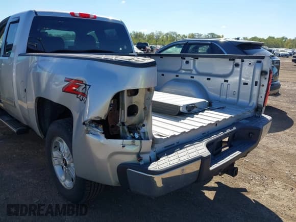 ✅ 2012 Chevrolet Silverado 1500 LT • VIN: 1GCRKSE72CZ130557 • Lot: 43447245. Listed on IAAI with 139,231 mi. Free auction sales archive from the USA and detailed vehicle history report at DreamBid. Image 6.