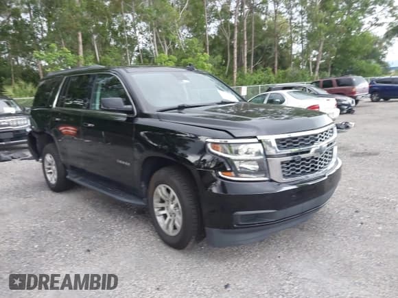 ✅ 2020 Chevrolet Tahoe LT • VIN: 1GNSCBKC1LR182348 • Lot: 42321890. Wystawiony na IAAI z przebiegiem 72 452 mil. Bezpłatny archiwum sprzedaży aukcyjnych z USA i szczegółowy raport historii pojazdu na DreamBid. Zdjęcie 1.