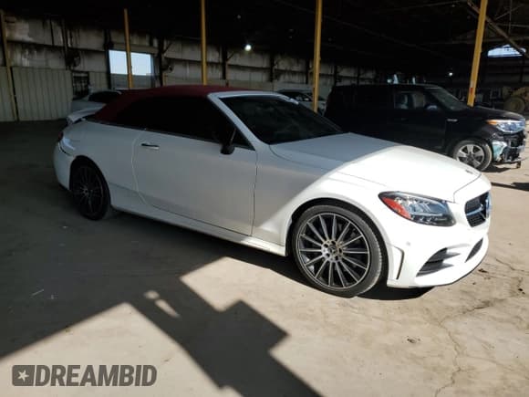 ✅ 2022 Mercedes-Benz C 300 • VIN: W1KWK8DB7NG115018 • Lot: 52892615. Wystawiony na Copart z przebiegiem 37 226 mil. Bezpłatny archiwum sprzedaży aukcyjnych z USA i szczegółowy raport historii pojazdu na DreamBid. Zdjęcie 4.