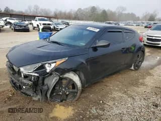✅ 2016 Hyundai Veloster • VIN: KMHTC6AD8GU249993 • Lot: 46248805. Wystawiony na Copart z przebiegiem 142 561 mil. Bezpłatny archiwum sprzedaży aukcyjnych z USA i szczegółowy raport historii pojazdu na DreamBid. Zdjęcie 1.