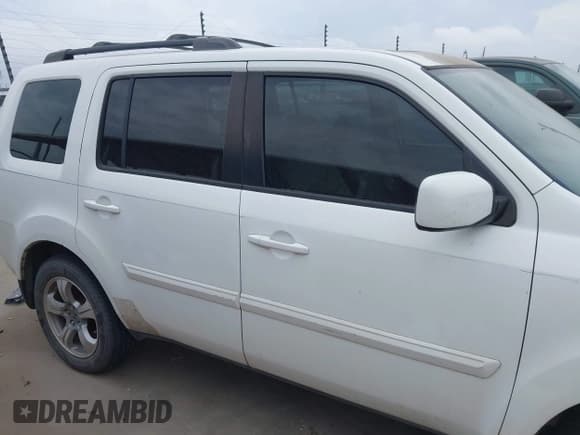 ✅ 2013 Honda Pilot EX-L • VIN: 5FNYF3H76DB003867 • Lot: 42419043. Listed on IAAI with 175,632 mi. Free auction sales archive from the USA and detailed vehicle history report at DreamBid. Image 13.
