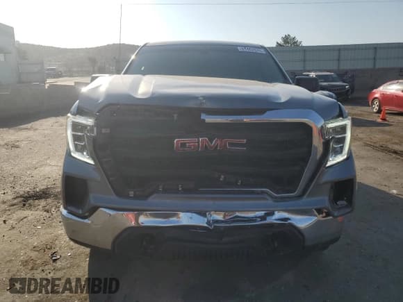 ✅ 2021 GMC Sierra 1500 • VIN: 3GTU9AEF1MG200185 • Lot: 61402845. Wystawiony na Copart z przebiegiem 67 554 mil. Bezpłatny archiwum sprzedaży aukcyjnych z USA i szczegółowy raport historii pojazdu na DreamBid. Zdjęcie 5.