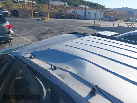 ✅ 2004 Saturn VUE V6 • VIN: 5GZCZ53464S876904 • Lot: 43222788. Wystawiony na IAAI z przebiegiem 243 858 mil. Bezpłatny archiwum sprzedaży aukcyjnych z USA i szczegółowy raport historii pojazdu na DreamBid. Zdjęcie 14.