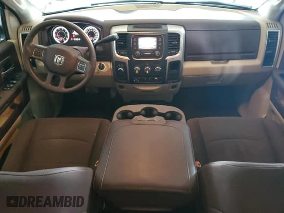 ✅ 2017 Ram 2500 SLT • VIN: 3C6TR5DT2HG580659 • Лот: 63102975. Опубликован ранее на Copart с пробегом 240 772 миль. Бесплатный доступ к архиву аукционных продаж из США и подробный отчёт об истории автомобиля на DreamBid. Изображение 8.