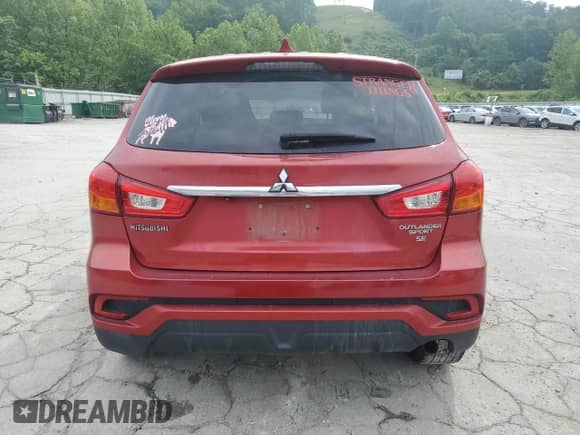 2018 Mitsubishi Outlander SE с VIN JA4AR3AW6JZ034921, выставлен на аукционе Copart как лот 59337495 с пробегом 148 446 миль миль и Списание • Salvage title. История ставок и продаж доступна на DreamBid. Изображение 6.
