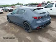 ✅ 2023 Mazda 3 S Preferred • VIN: JM1BPALM9P1623663 • Лот: 42341379. Опубликован ранее на IAAI с пробегом 31 848 миль. Бесплатный доступ к архиву аукционных продаж из США и подробный отчёт об истории автомобиля на DreamBid. Изображение 3.