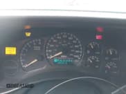 ✅ 2001 Chevrolet Suburban LT • VIN: 3GNFK16T71G205041 • Лот: 41910051. Опубликован ранее на IAAI с пробегом 283 015 миль. Бесплатный доступ к архиву аукционных продаж из США и подробный отчёт об истории автомобиля на DreamBid. Изображение 7.