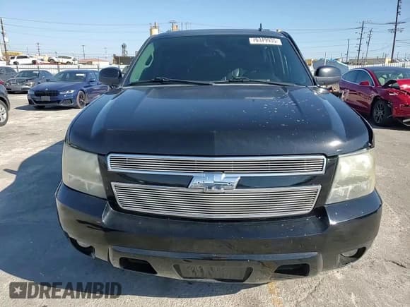 ✅ 2012 Chevrolet Suburban LT • VIN: 1GNSCJE03CR100552 • Lot: 70379935. Listed on Copart with 172,299 mi. Free auction sales archive from the USA and detailed vehicle history report at DreamBid. Image 14.
