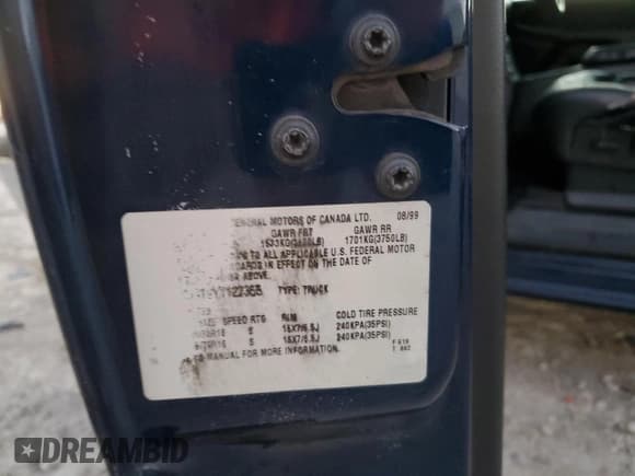 ✅ 2000 Chevrolet Silverado 1500 LT • VIN: 2GCEC19T9Y1122355 • Лот: 80642214. Опубликован ранее на Copart с пробегом 236 497 миль. Бесплатный доступ к архиву аукционных продаж из США и подробный отчёт об истории автомобиля на DreamBid. Изображение 14.