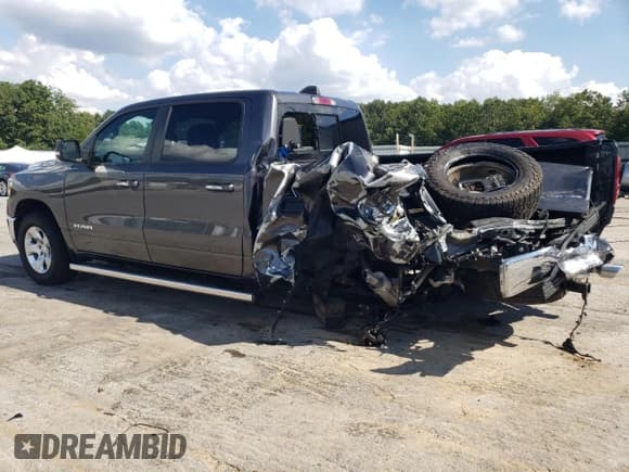 ✅ 2019 Ram 1500 Big Horn • VIN: 1C6SRFMT9KN626844 • Lot: 69946075. Wystawiony na Copart z przebiegiem 64 305 mil. Bezpłatny archiwum sprzedaży aukcyjnych z USA i szczegółowy raport historii pojazdu na DreamBid. Zdjęcie 2.