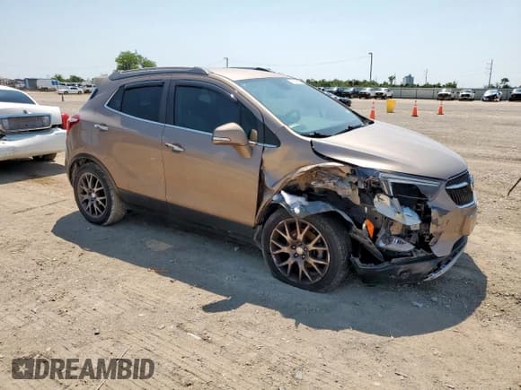 ✅ 2019 Buick Encore Sport Touring • VIN: KL4CJ1SB0KB716994 • Lot: 71849115. Wystawiony na Copart z przebiegiem 86 346 mil. Bezpłatny archiwum sprzedaży aukcyjnych z USA i szczegółowy raport historii pojazdu na DreamBid. Zdjęcie 4.